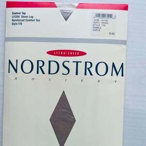 Nordstrom Women's Multi Hosiery-tights